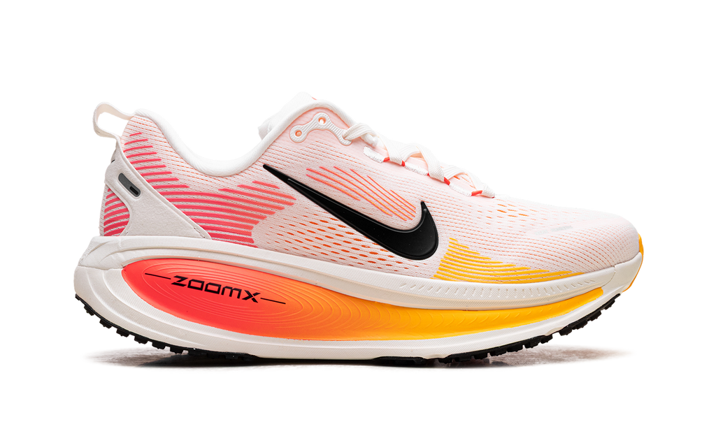 Vomero 18 WMNS"Sail Bright Crimson Laser Orange" HM6804 100