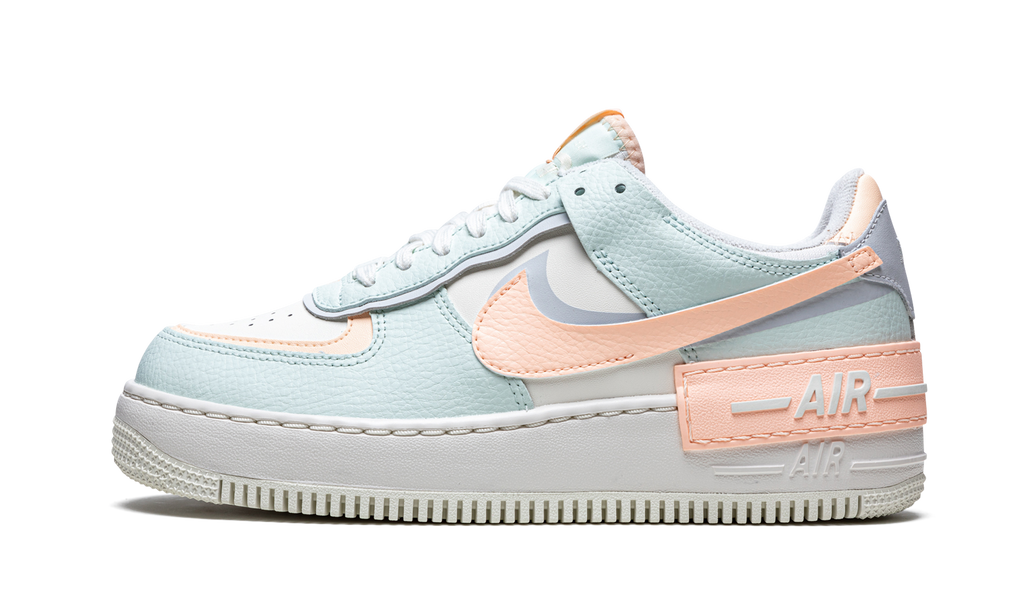 AF1 SHADO WMNS"Barely Green/ Crimson Tint" CU8591 104