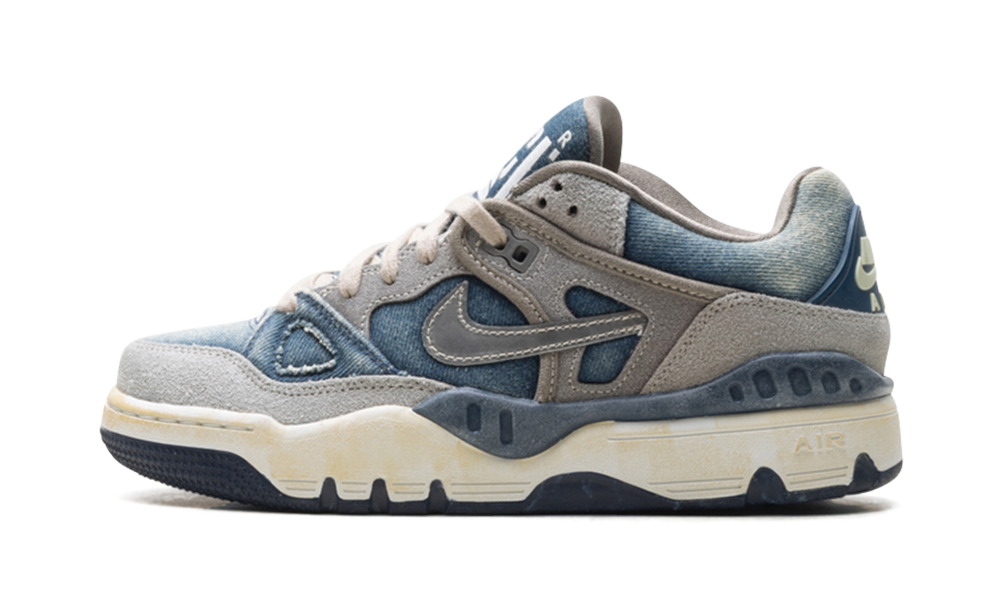 Air Force 3 Low SP "Nigo x Levi’s Olive Grey" HQ0262 001