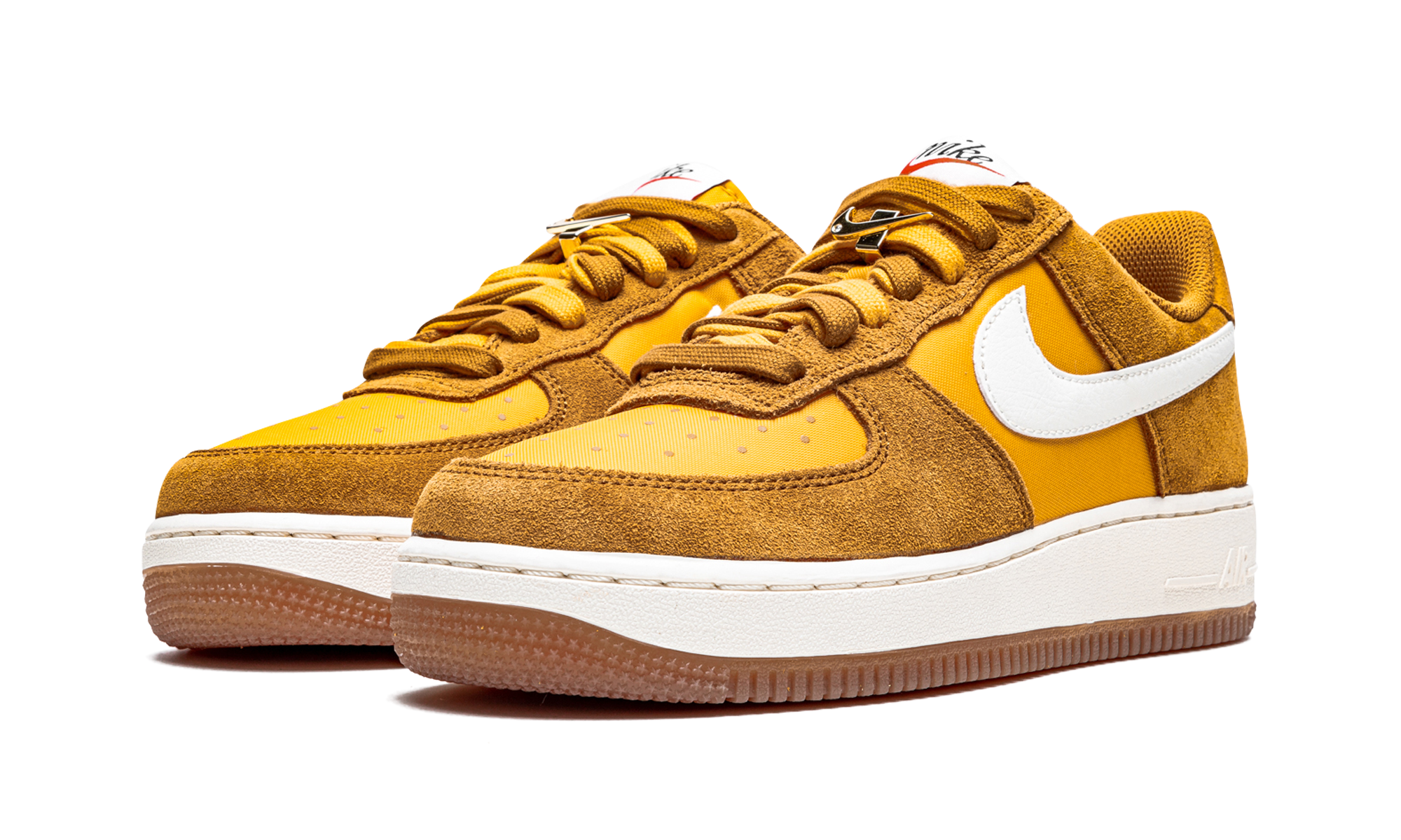 AIR FORCE 1'07 SE MNS WMNS"First Use" DA8302 700