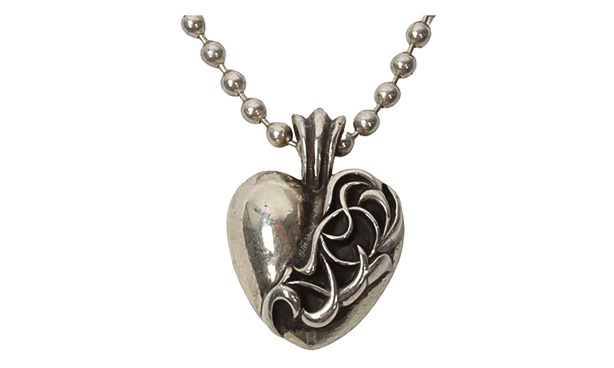 Las Vegas exclusive heart pendant with ball chain "Silver" CHRM1136