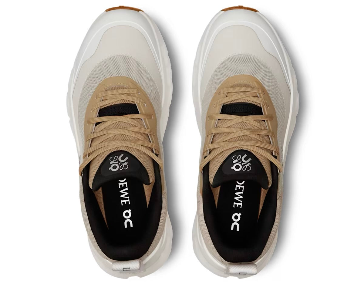 Running Cloudtilt 2 LOEWE Tan White (Women's)