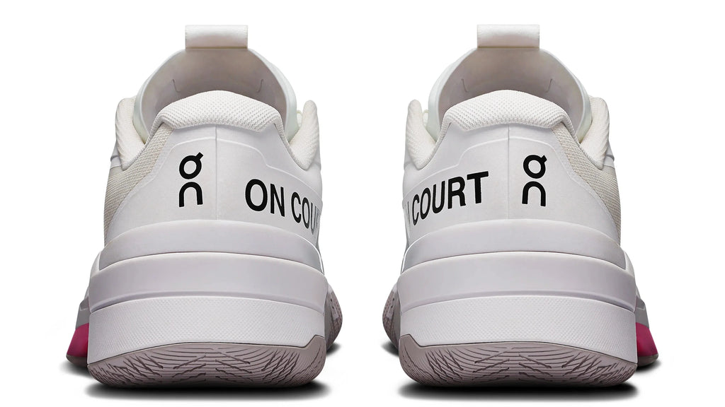 On The ROGER Pro Fire White Pink (Women's)