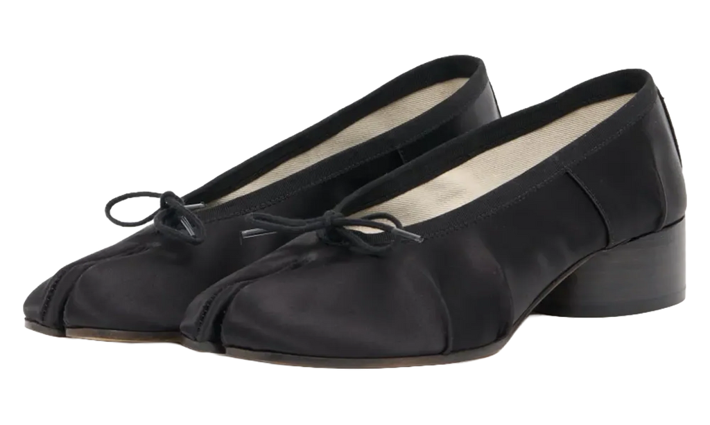Tabi Satin Ballerina WMNS "Black" S58WZ0156P7551T8013