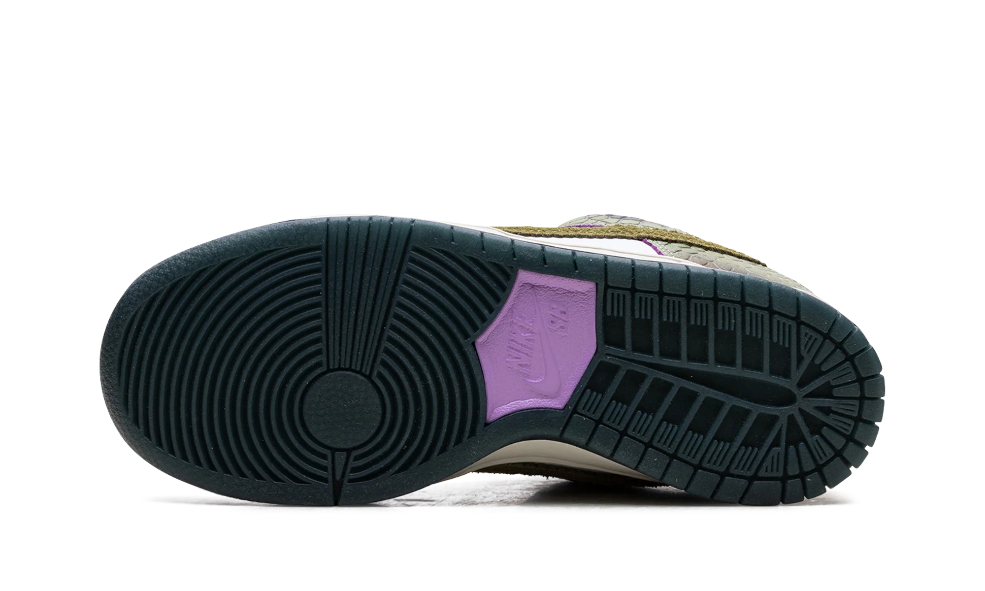 SB x Converse "Alexis Sablone - 'Chameleon Pack'" IF1889 900