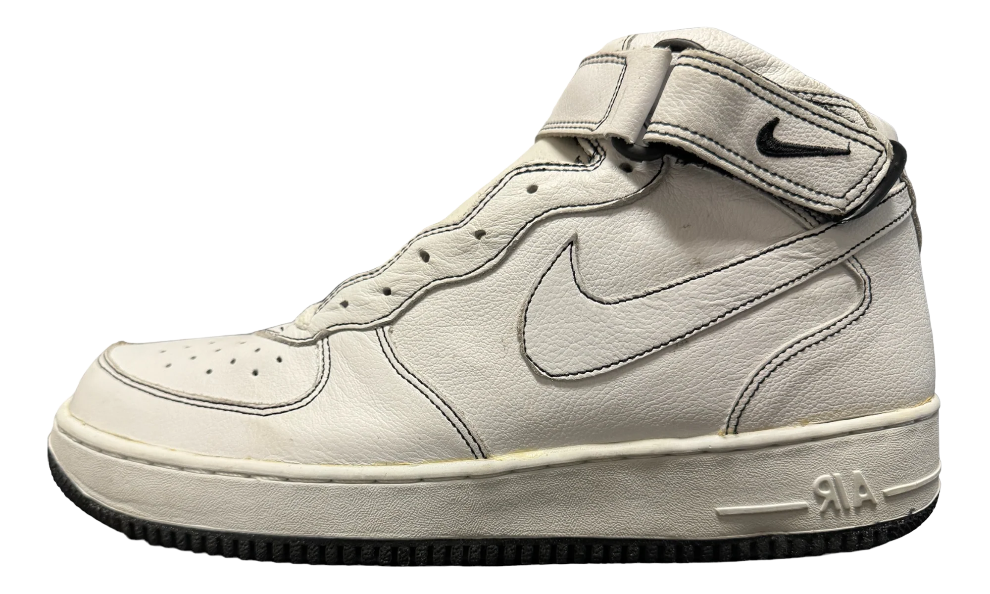 Air Force 1 Mid "White / White Black" 304096 115