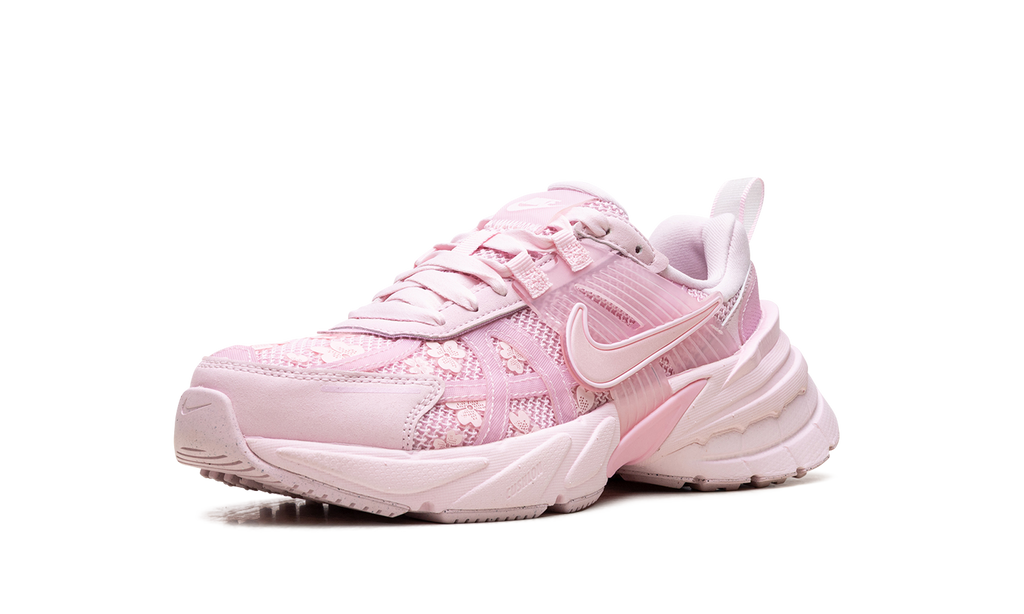 V2K Run WMNS"Pink Foam Arctic Pink" HJ5269 600