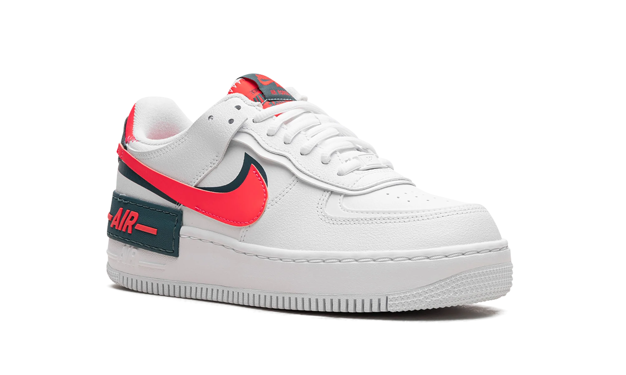 AIR FORCE 1 SHADO NMS WMNS "White Solar Red" DB3902 100