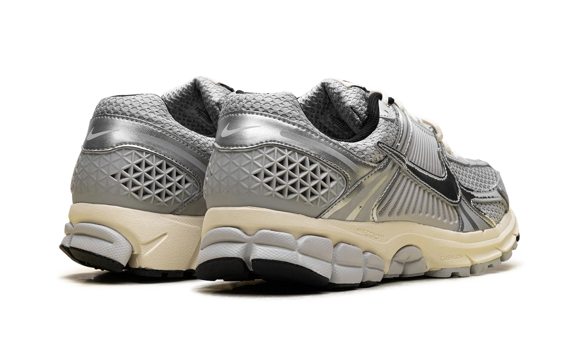 Zoom Vomero 5 "Grey Fog Chrome" IM3486 002