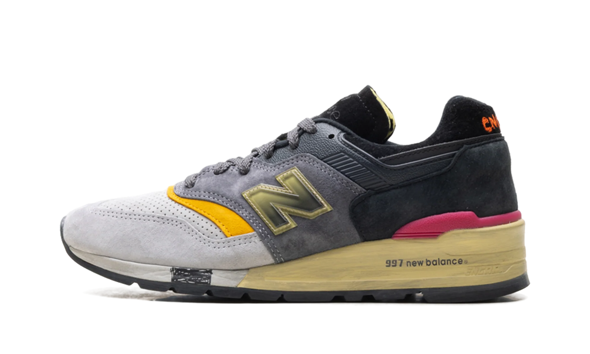 997 "CNCPTS - Montage" U997CNP