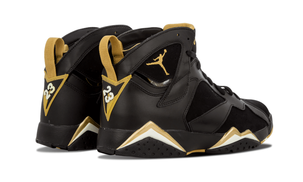 7 Retro "Golden Moments Pack" 304775 030
