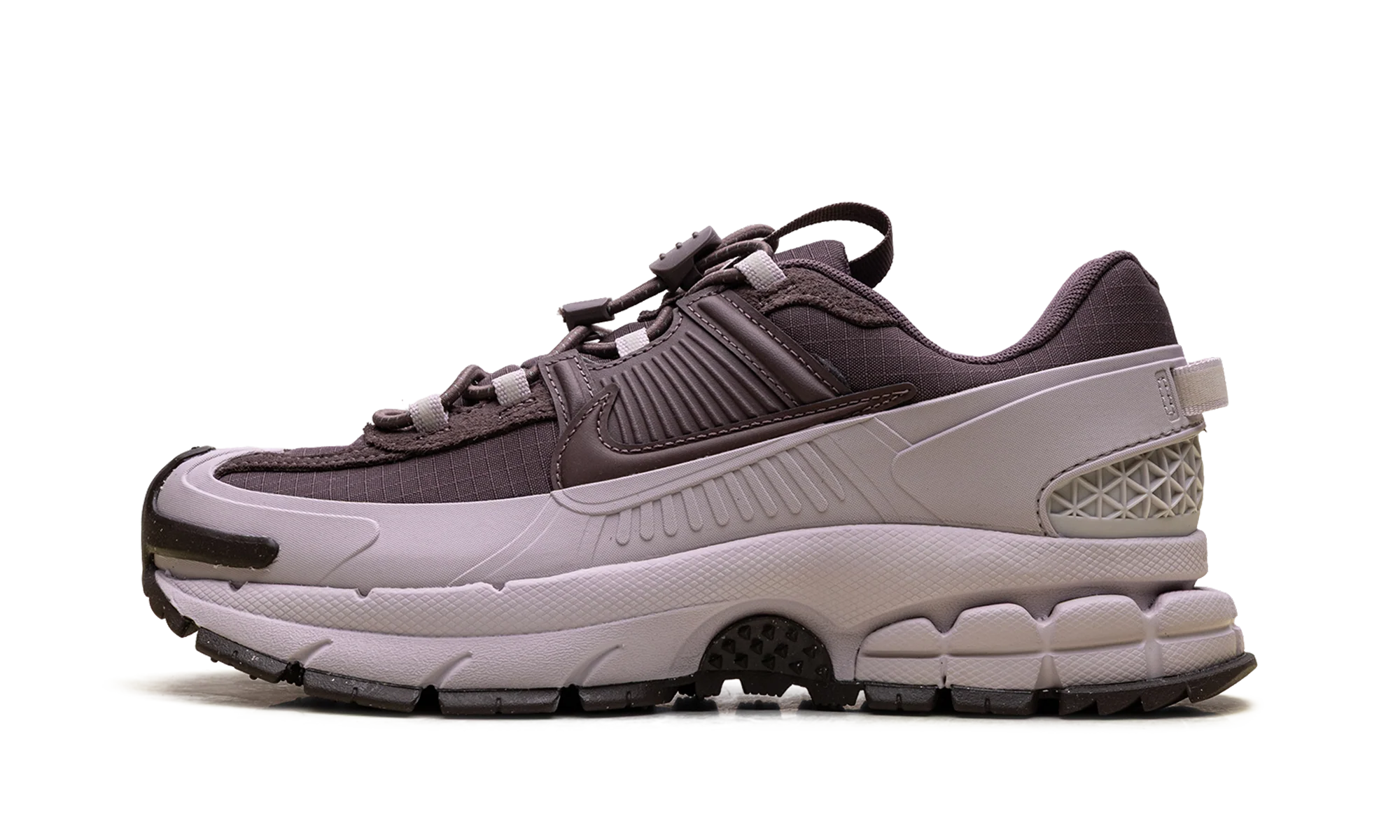 Nike Zoom Vomero 5 Roam WMNS "Particle Rose" HQ2181 501