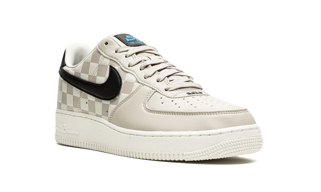 Air Force 1 Low "LeBron James - King's Day" DC8877 200