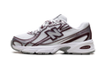740v2 "White Burgundy Silver" U740jw2