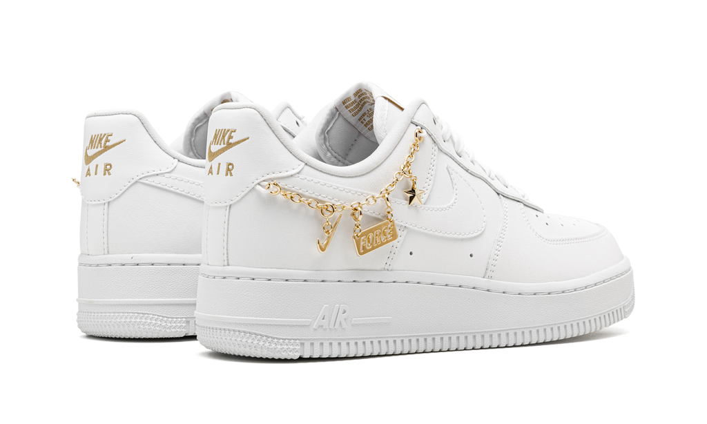AIR FORCE 1'07 LX MNS WMNS"Lucky Charms" DD1525 100