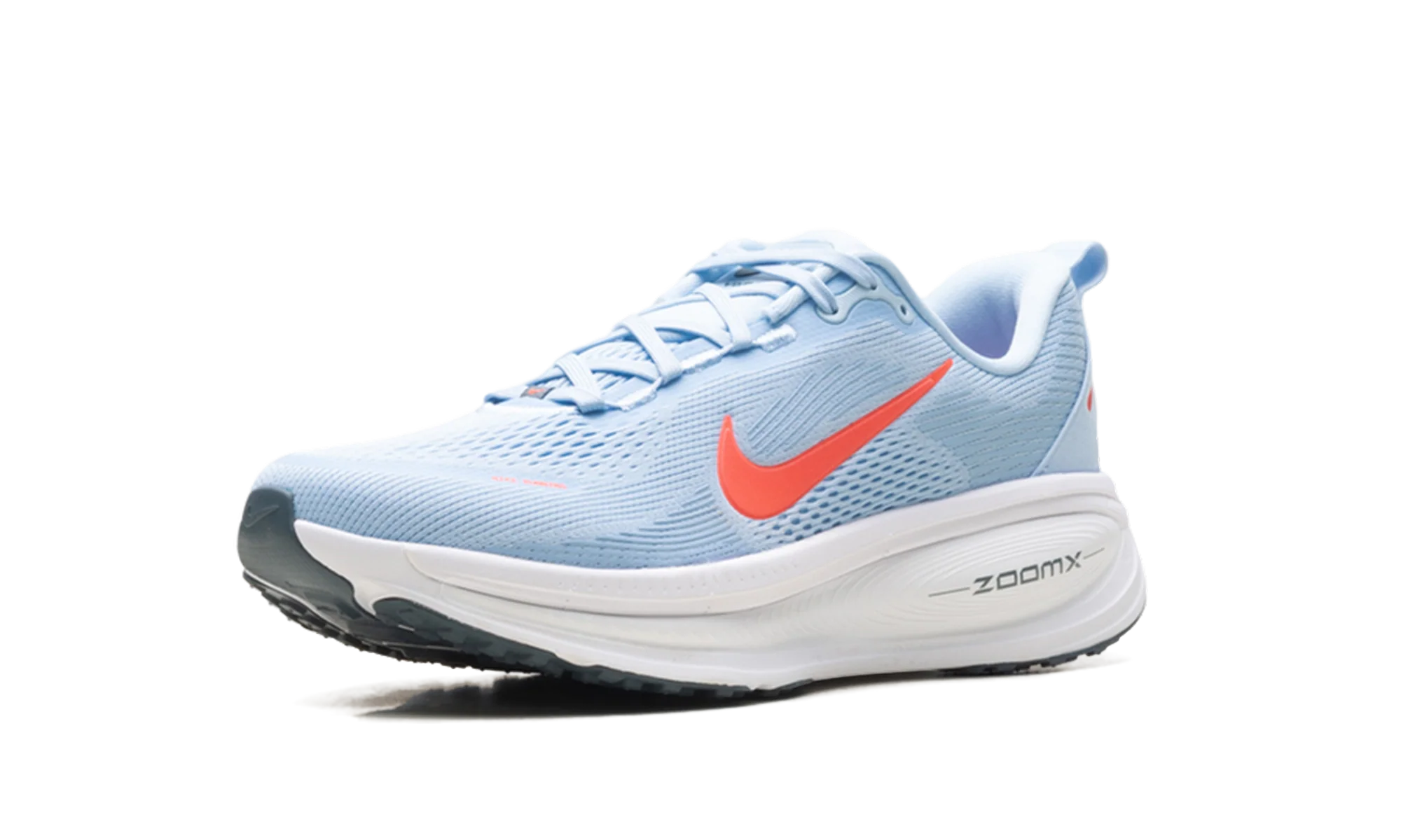 Vomero 18 "Ice Blue / White / Blue Fox / Bright Crimson" IQ9406 411