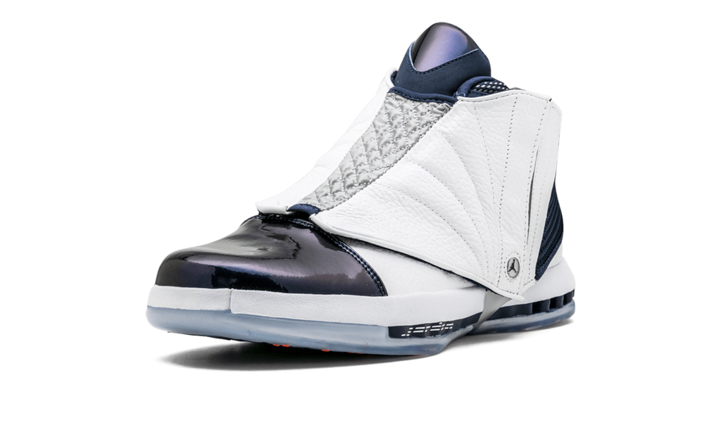 16 Retro 683075 106