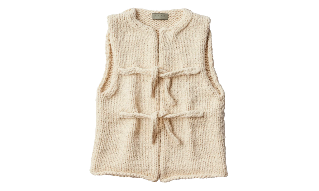 Hand Knit Vest "White" 963978