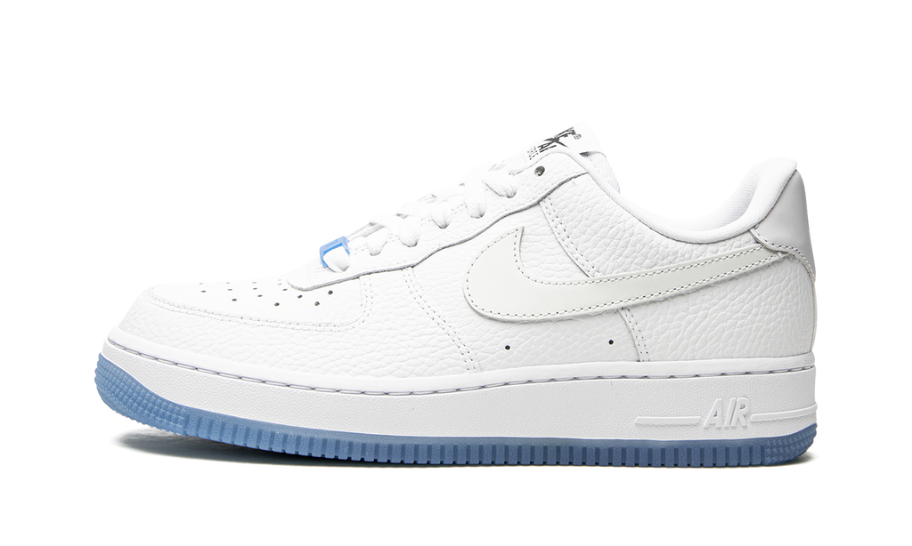 AIR FORCE 1 LO WMNS"UV Reactive Swoosh" DA8301 101