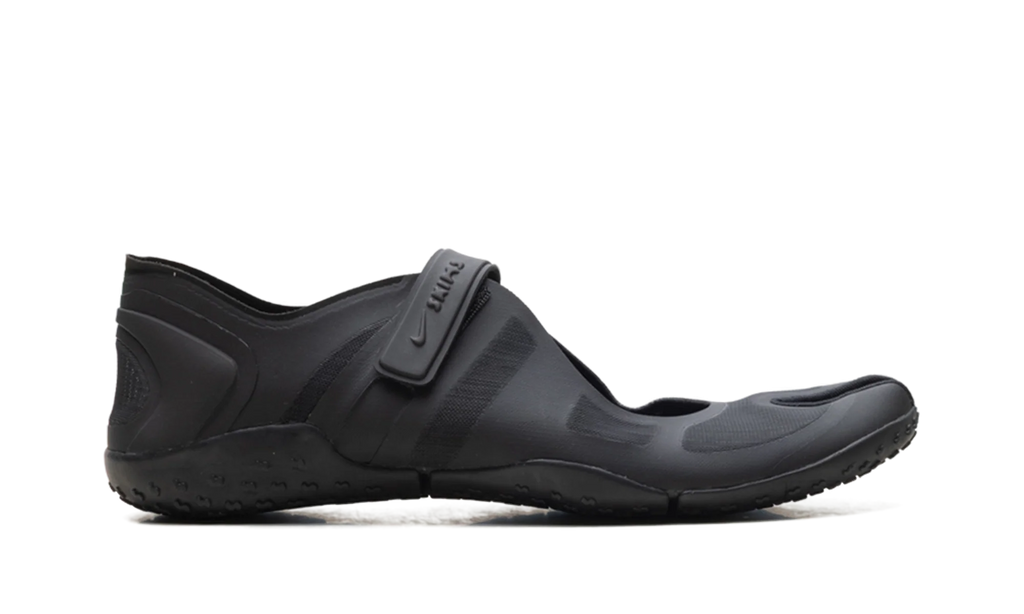 Air Rift Mesh WMNS "SKIMS - Black" IO7694 001
