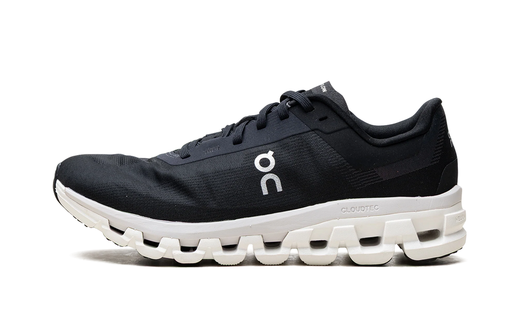 Cloudflow 4 WMNS "Black White" 3WD30110299