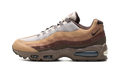Air Max 95 "Big Bubble Ducks of a Feather Oregon Ducks Lumber Yard" IQ3988 001