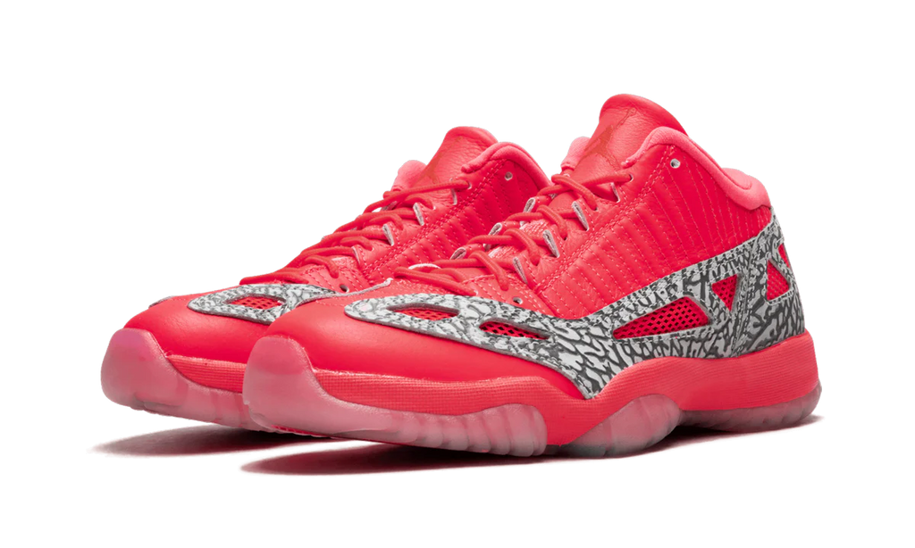 Air Jordan 11 Retro Low IE "Flash Crimson" 919712 600