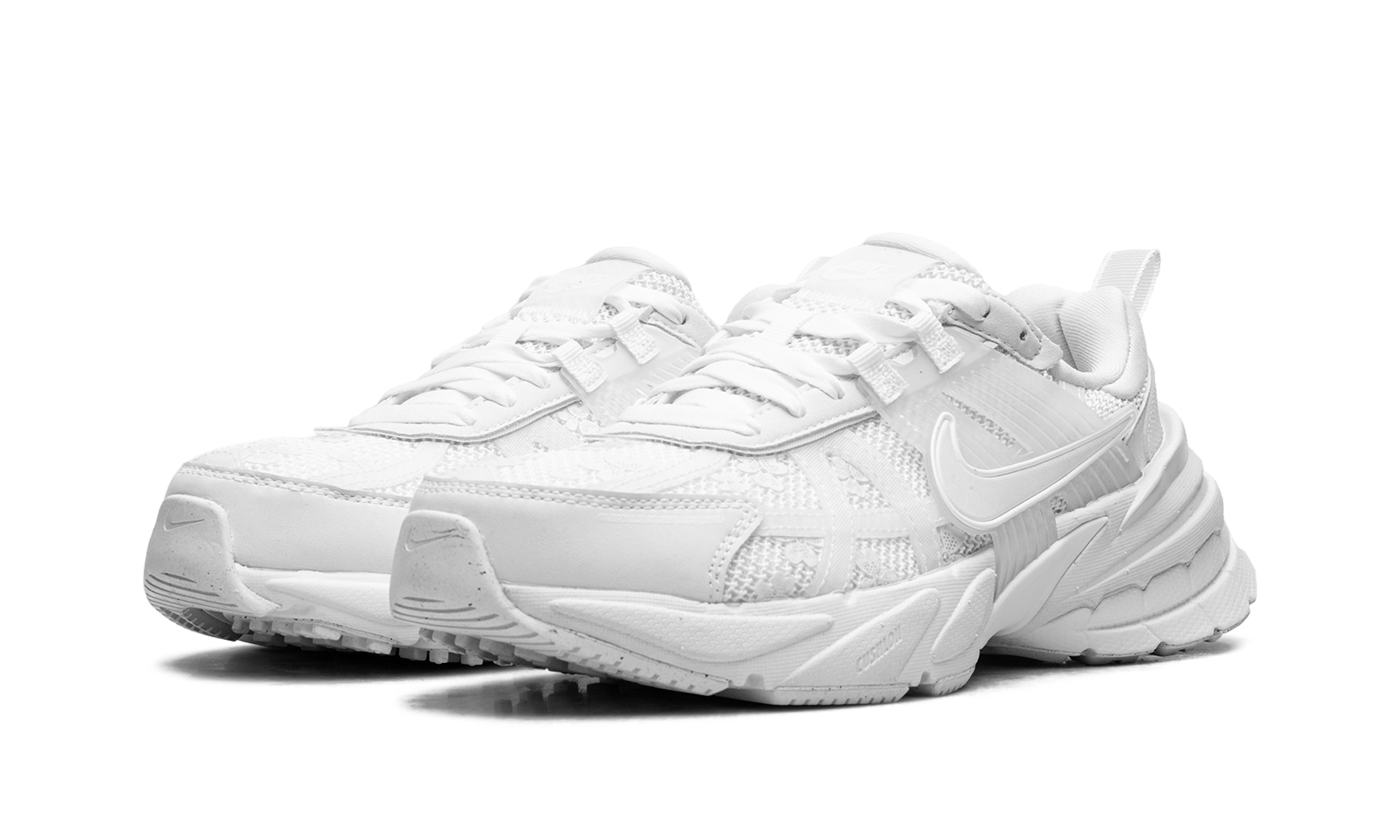 V2K Run WMNS"White Summit White" HJ5269 100