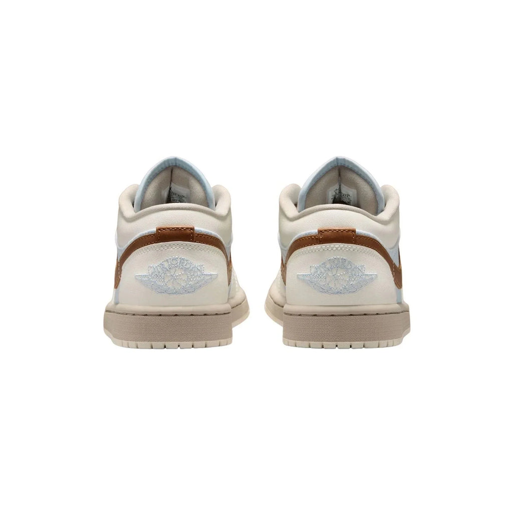1 Low Pinstripe Pack 'Hydrogen Blue Cream' Women's (2026)