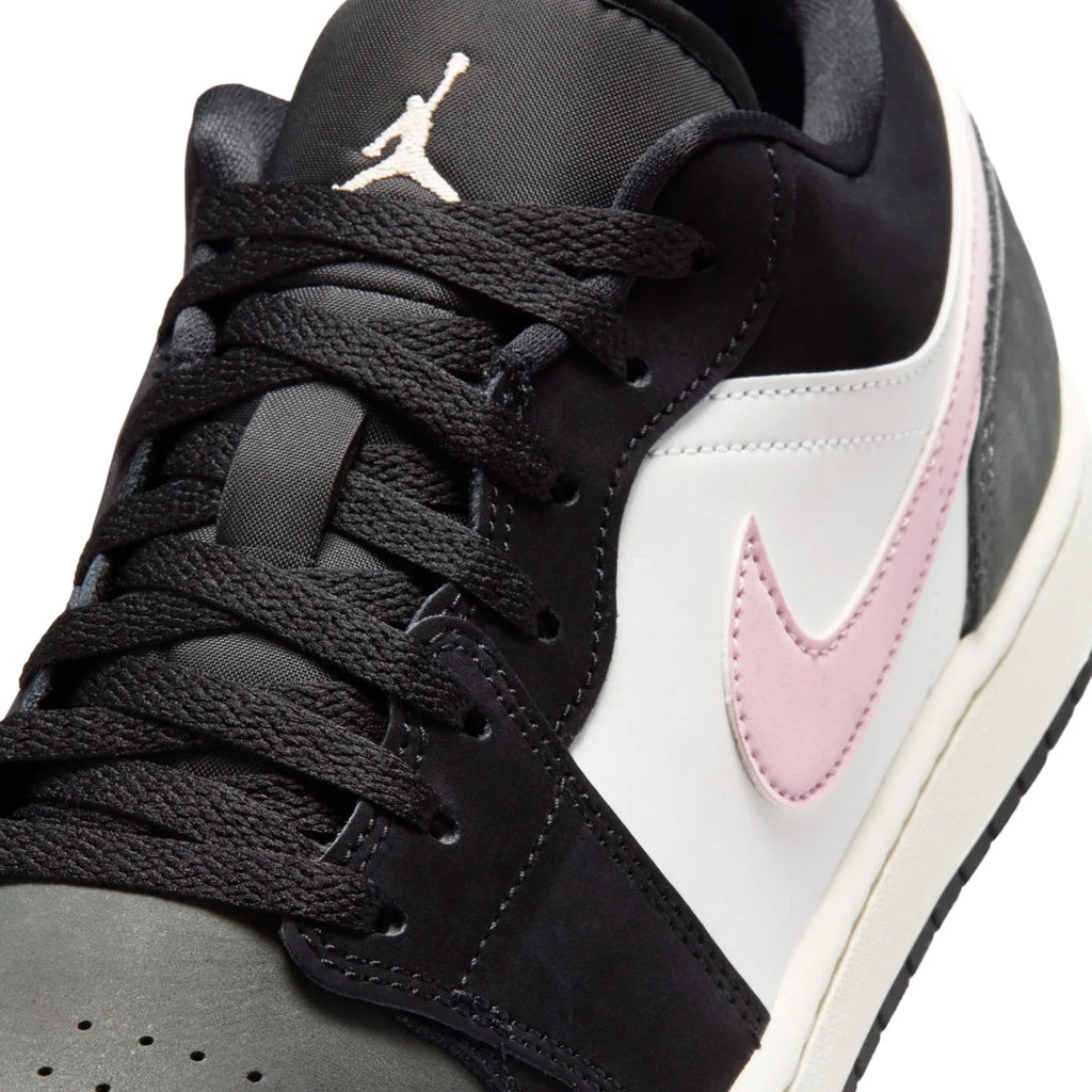 1 Low SE 'Black Iced Carmine Iron Grey' (2026)