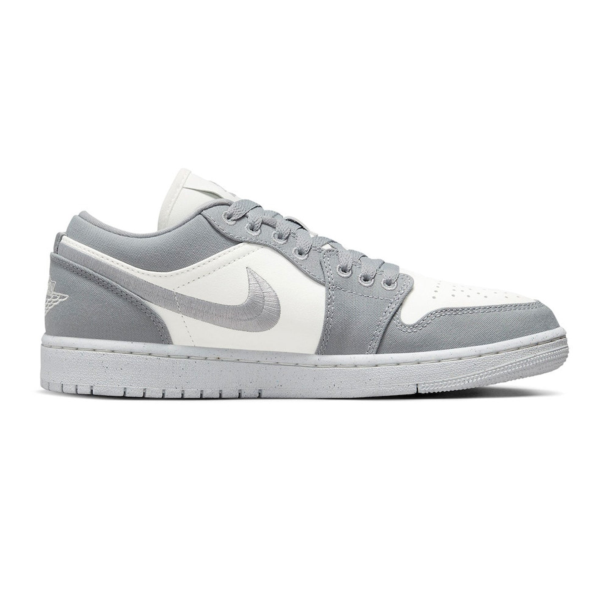 1 Low SE 'Light Steel Grey' W (2023)
