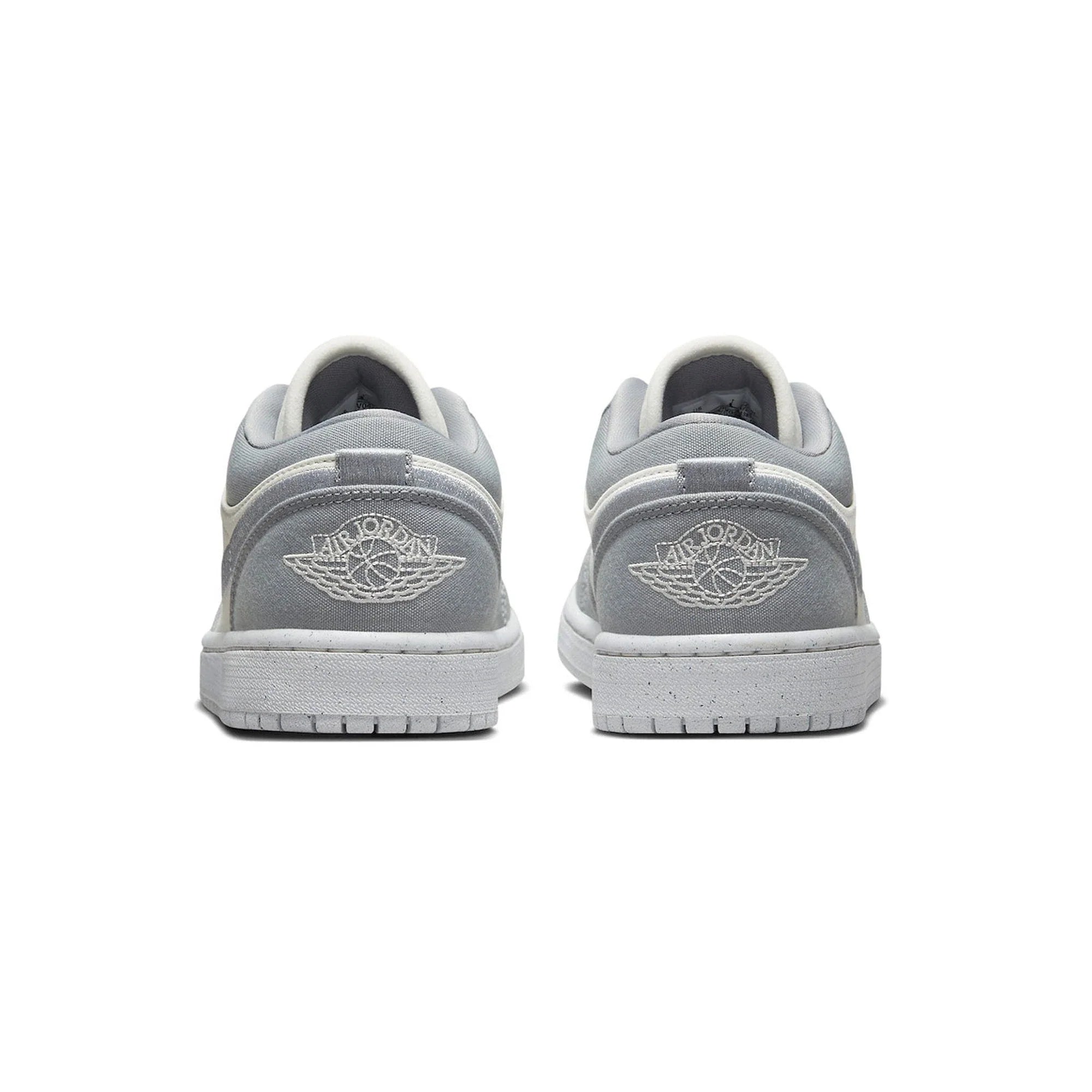 1 Low SE 'Light Steel Grey' W (2023)
