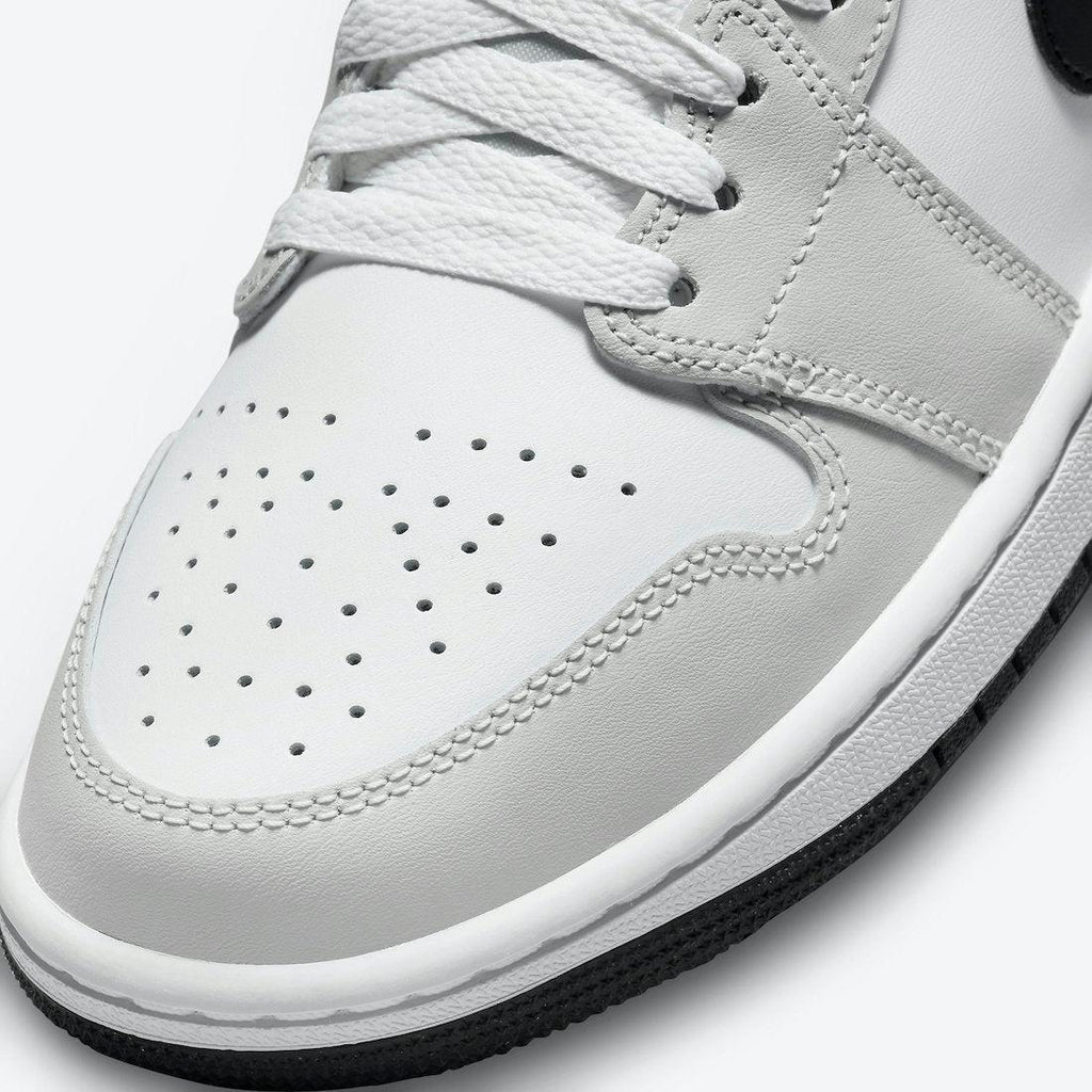 Air Jordan 1 Mid 'Light Smoke Grey' (2021) (Womens)