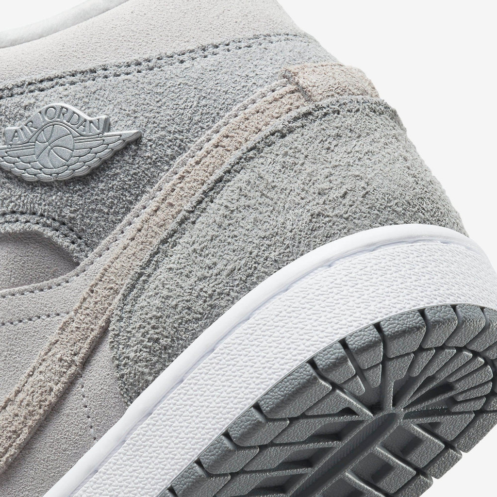 Air Jordan 1 Mid SE 'Particle Grey' (2022) (Womens)