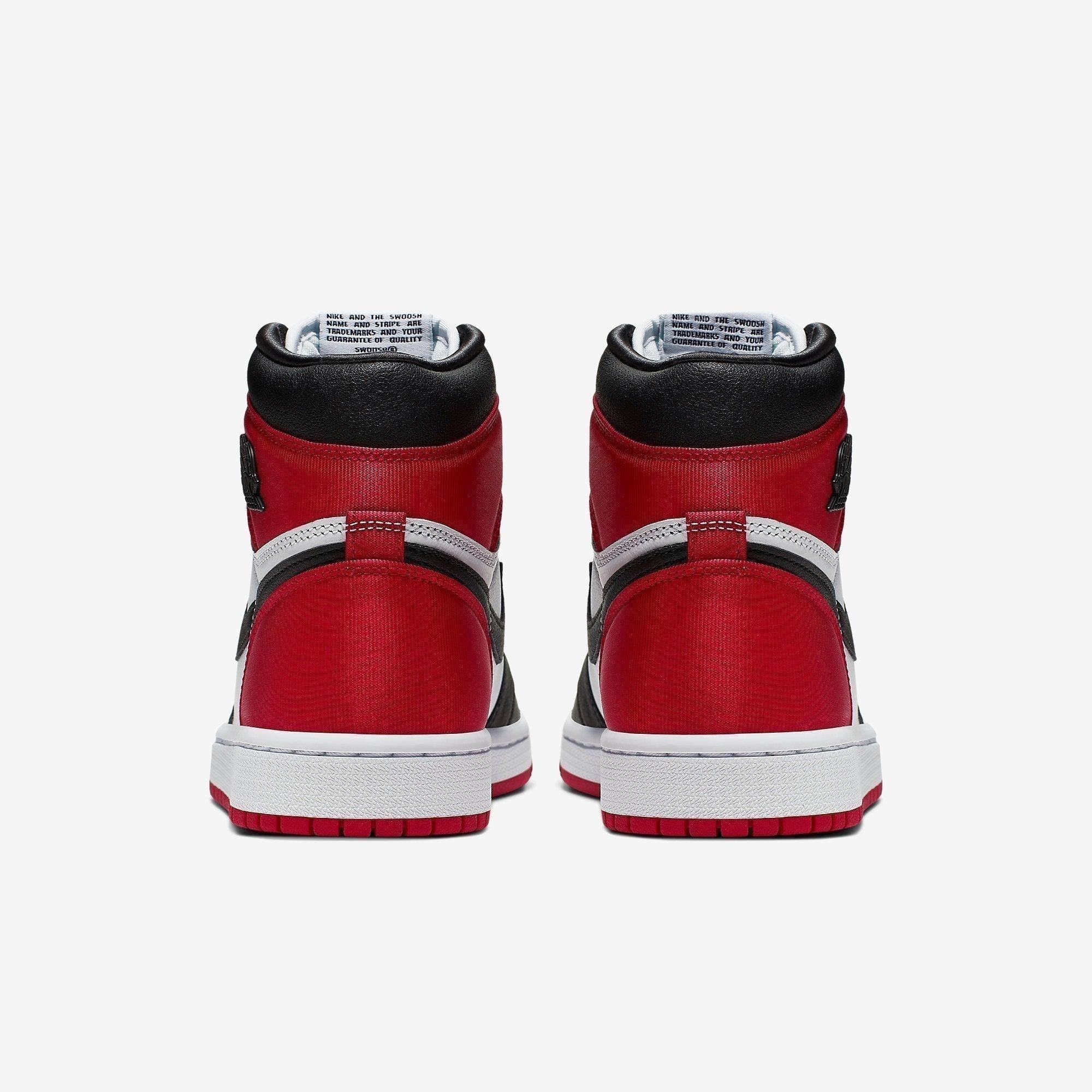 Air Jordan 1 Retro High OG 'Satin Black Toe' (2019) (Womens)