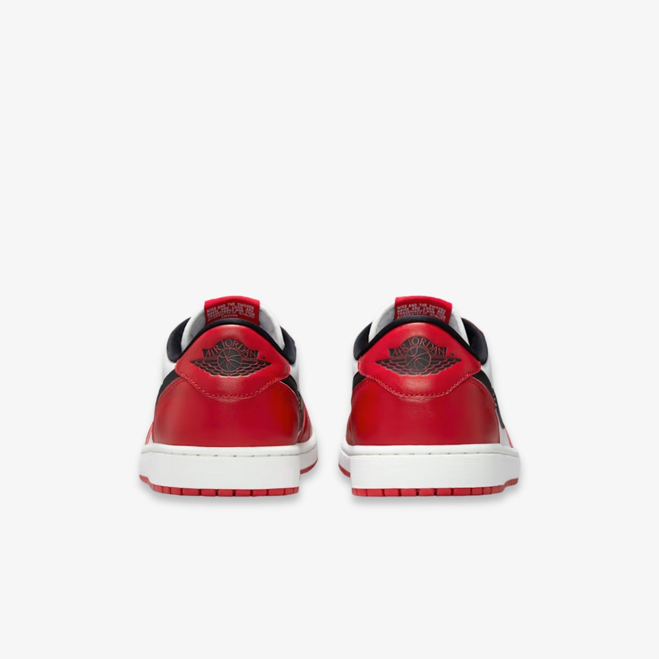 Air Jordan 1 Retro Low OG 'Chicago' (2025)