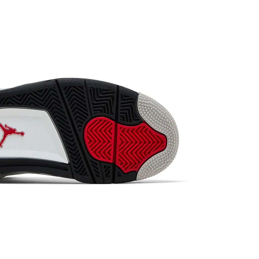 4 Retro White Cement GS (2025)