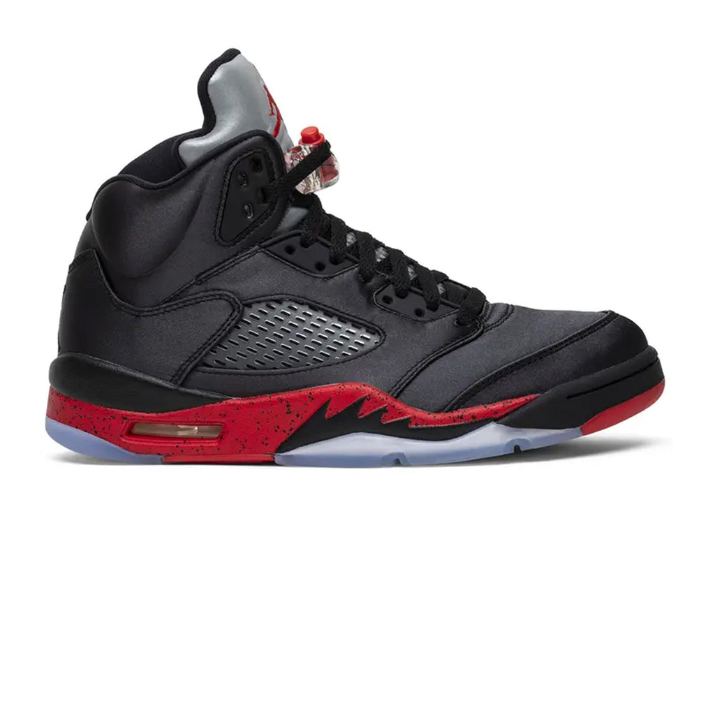 5 'Satin Bred'