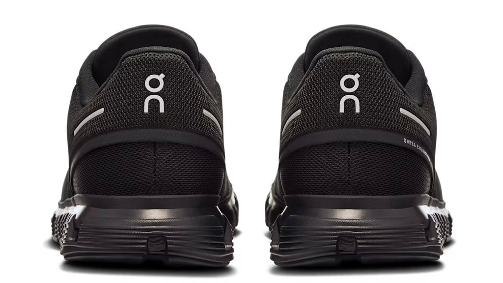 Running Cloud 6 All Black (M)
