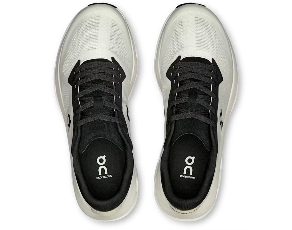 On Running Cloudzone Ice Black