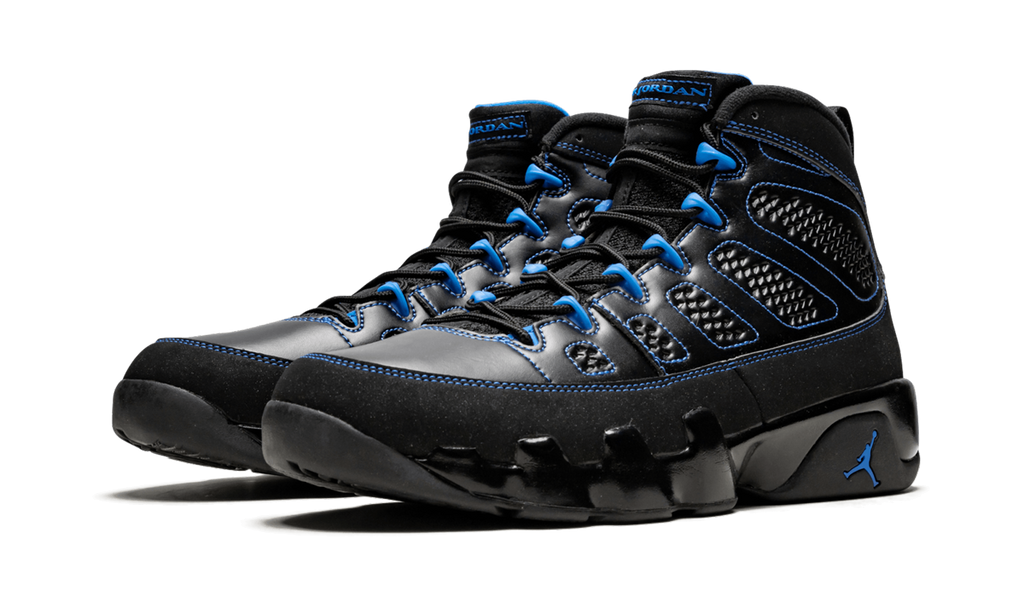 9 Retro "Photo Blue" 302370 007