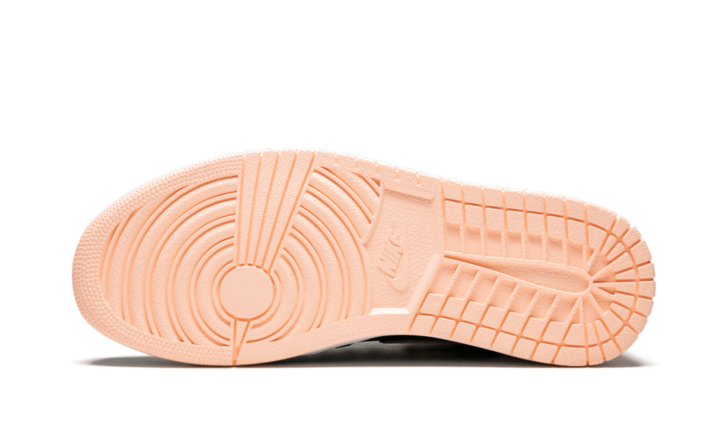 1 Retro High OG "Crimson Tint" 555088 081