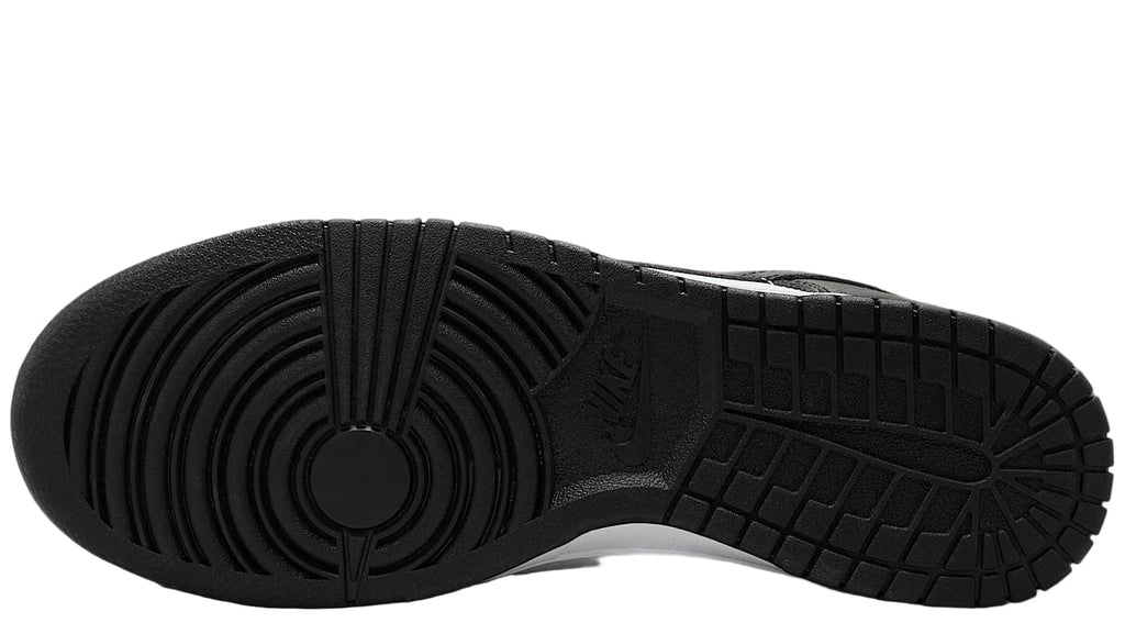 Dunk Low Retro White Black (2021) “Panda”