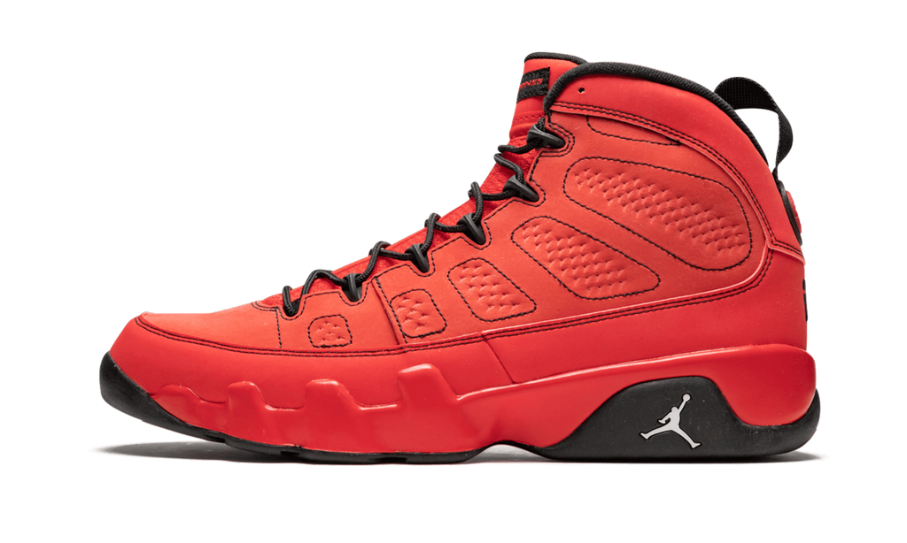 9 Retro "Motorboat Jones" 302370 645
