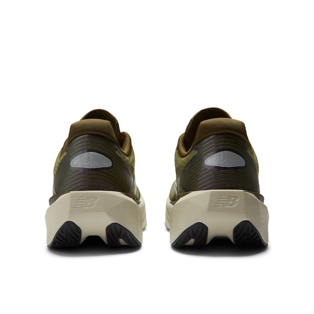 Men's FuelCell Rebel v5 in Woodland/Shipyard/Silver Metallic