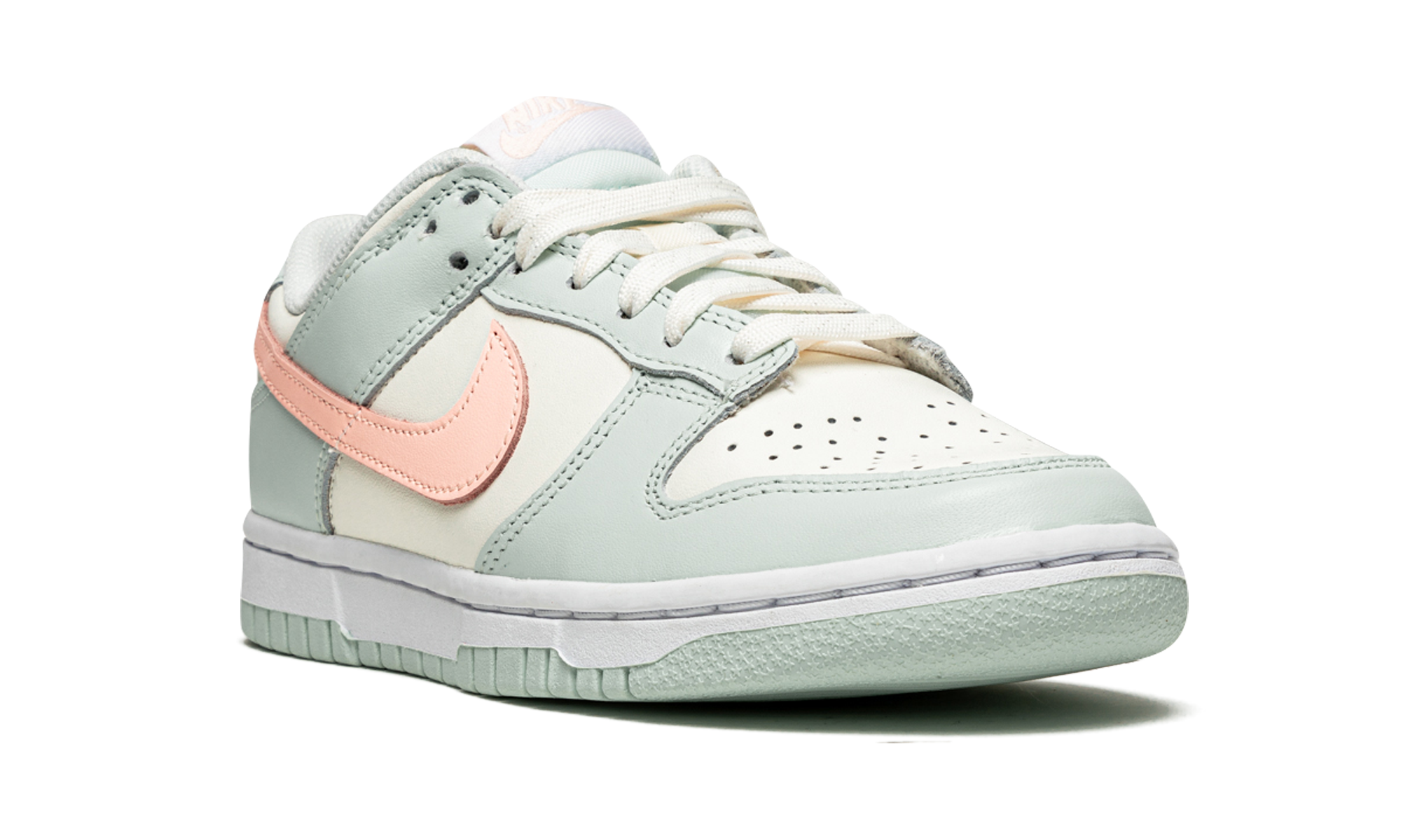 DUNK LOW WMNS"Barely Green" DD1503 104