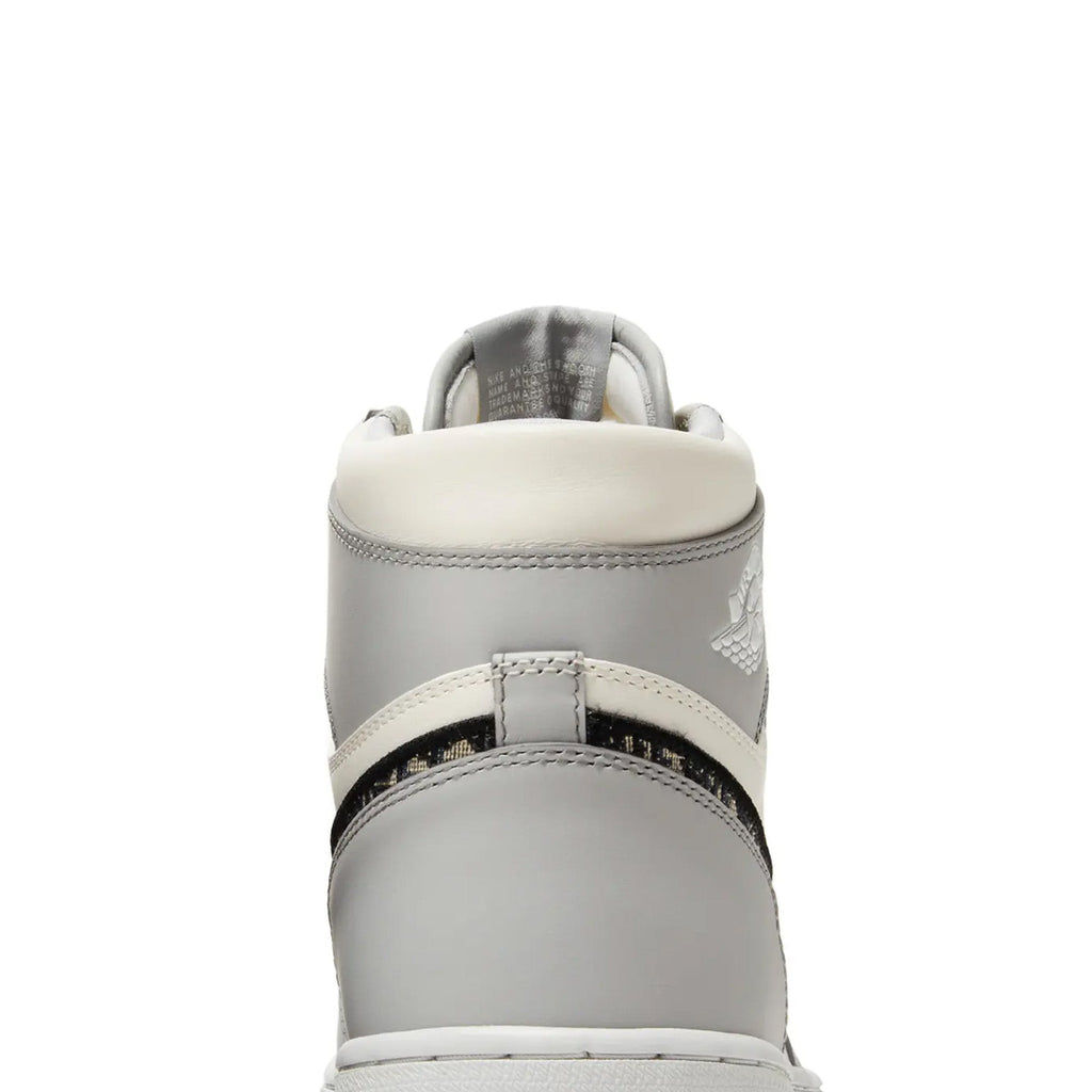 1 Retro High x 'Wolf Grey' (2020)