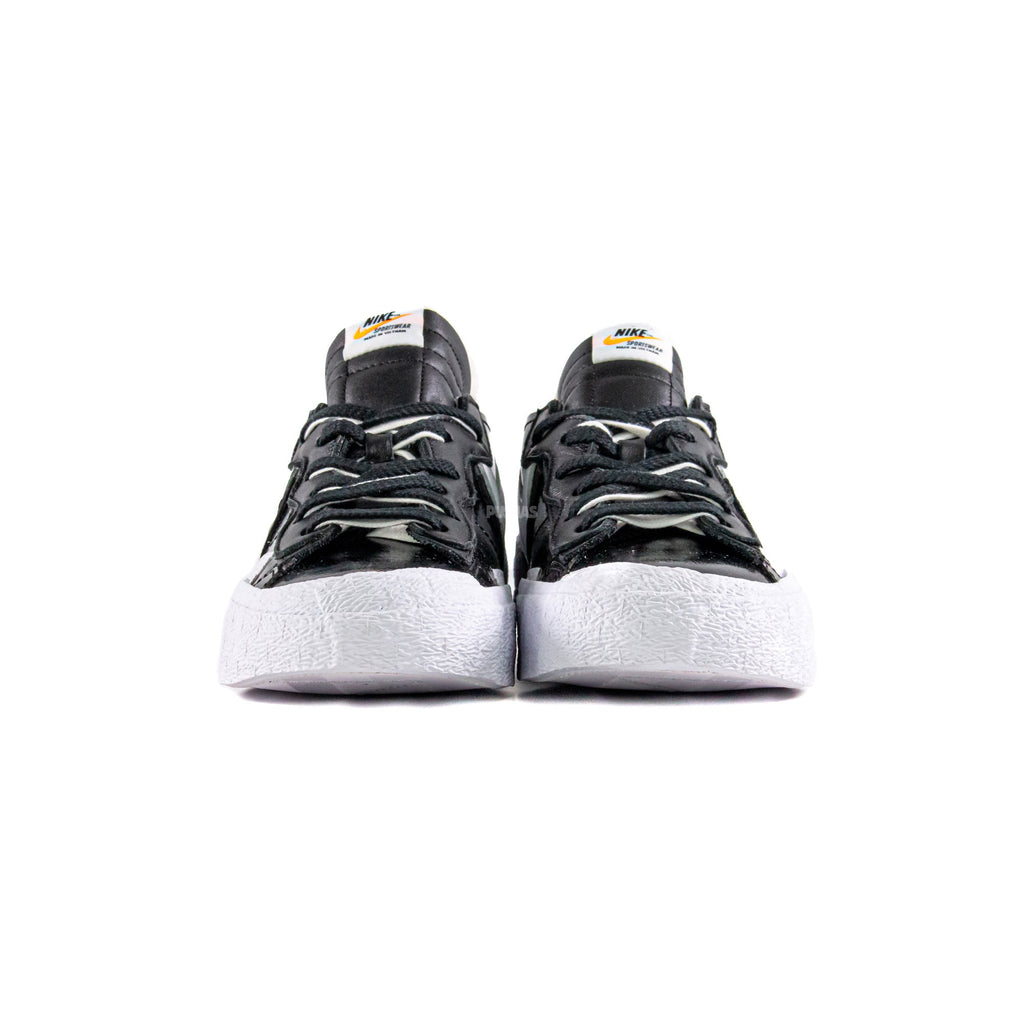 Blazer Low x Sacai 'Black Patent Leather' (2022)