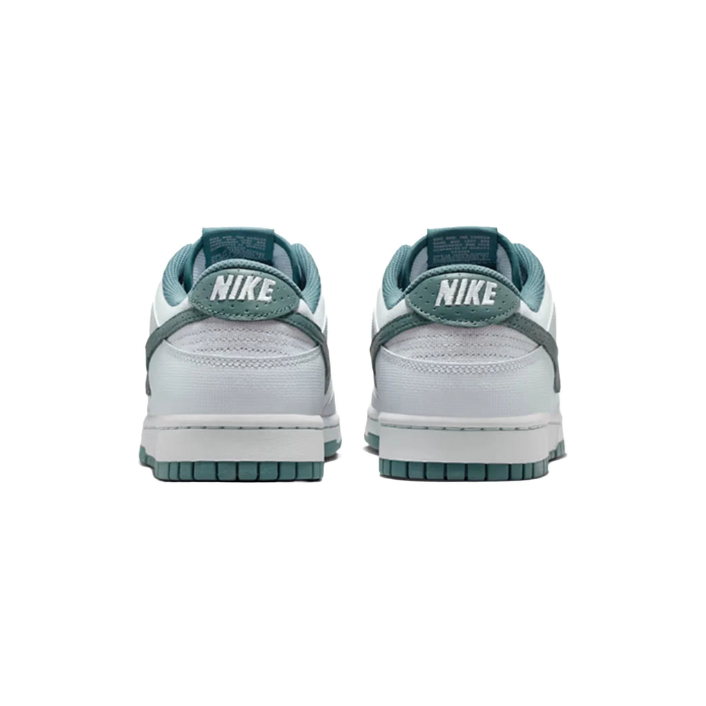 Nike Dunk Low Retro 'Pure Platinum' (2026)