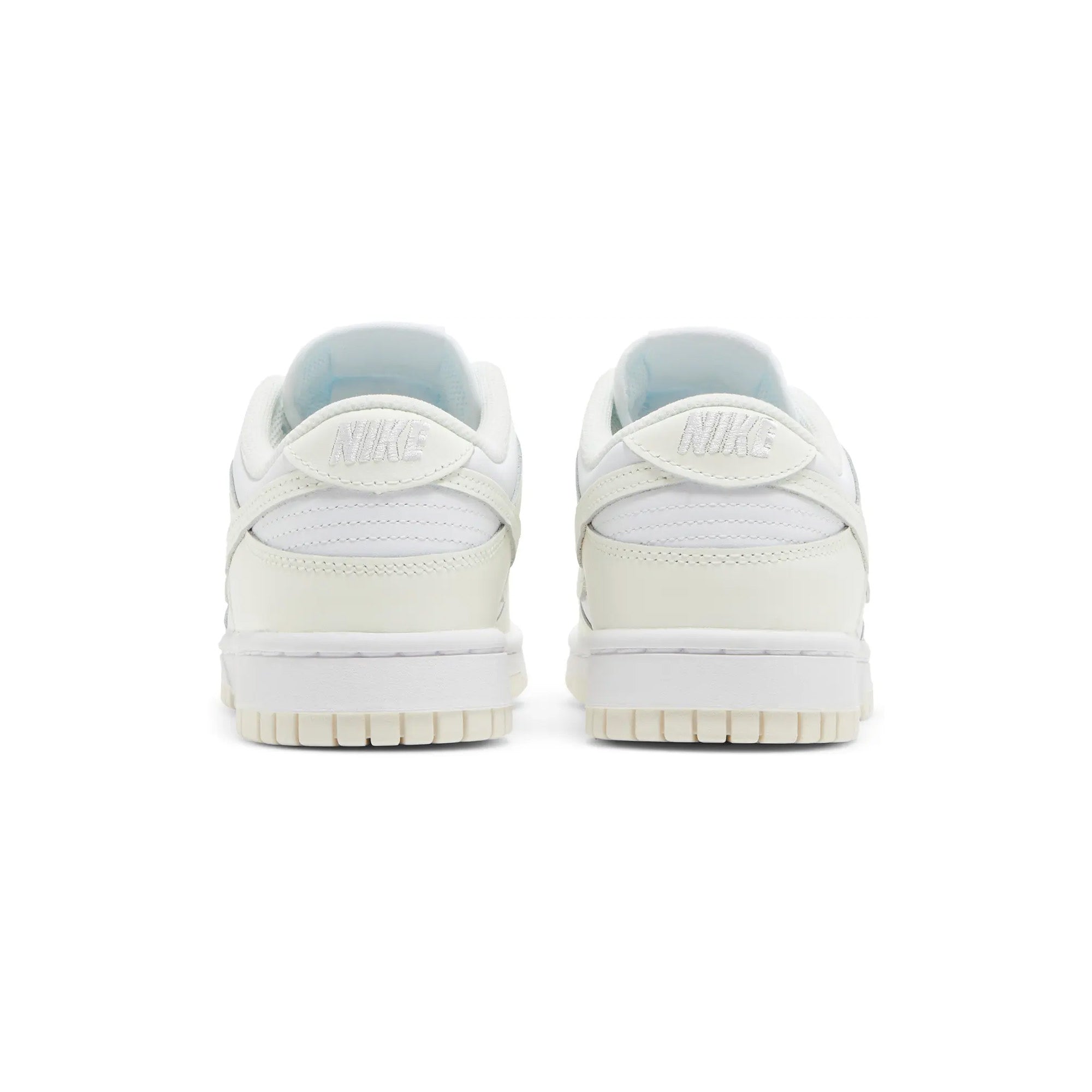 Dunk Low Retro 'Coconut Milk' W (2022)